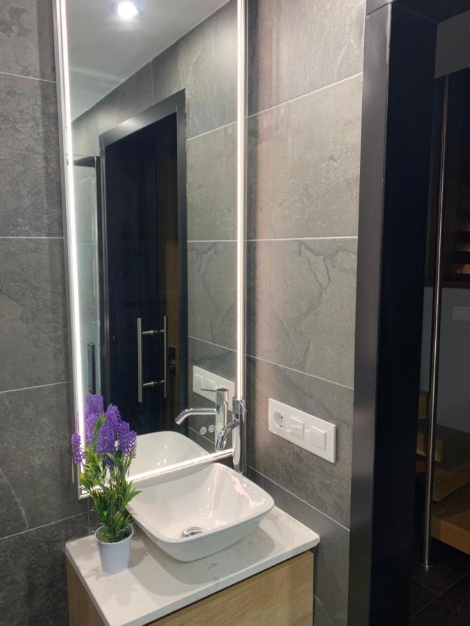 Apartamentos San Fernando 24 Kordoba Bagian luar foto
