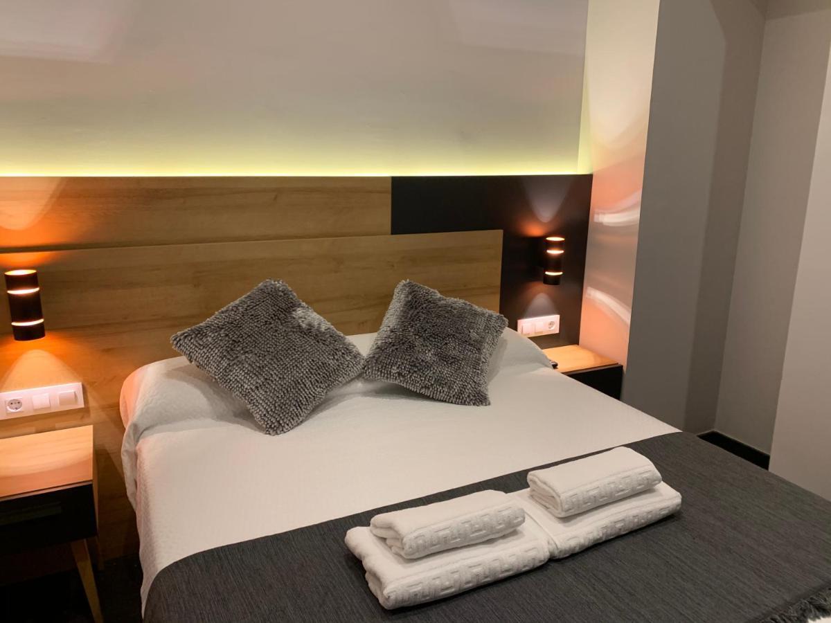 Apartamentos San Fernando 24 Kordoba Bagian luar foto